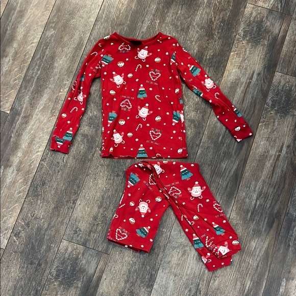 H&M Red and Green Pajama Set - Picture 1 of 9